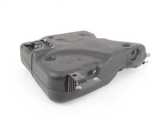 Depósito AdBlue pasivo OEM 16197222146 para BMW E70 y E71 (X5 y X6 xDrive30d, motor N57, 2010–2014). Original BMW.