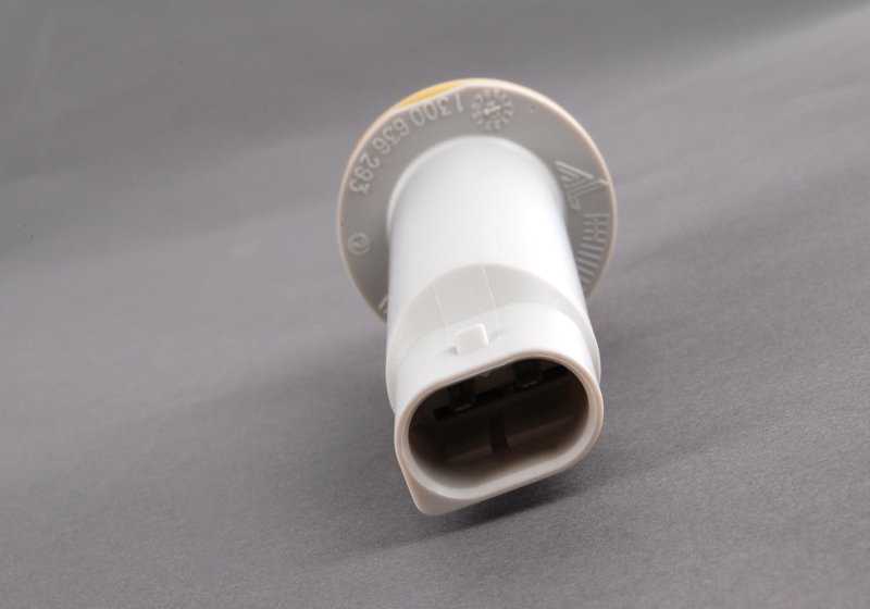 Portalámparas intermitente blanco OEM 63126934758 para BMW E46. Repuesto original BMW.