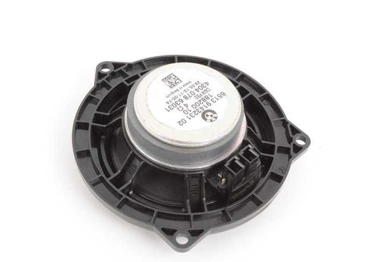 Altavoz medio central estéreo OEM 65139143231 para BMW E87, E87N, E88, E90, E91, E91N, E92, E92N, E93, E93N. Repuesto original BMW.