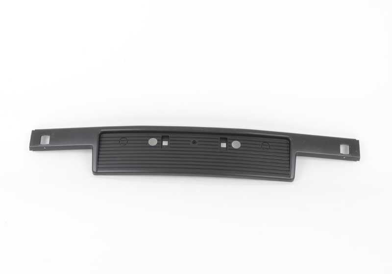 Moldura paragolpes delantera derecha OEM 51111888266 para BMW Serie 3 E30. Recambio original BMW.