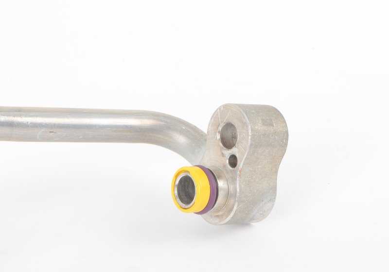 Tubo de presión A/C (compresor a condensador) OEM 64536928586 para BMW E90, E91, E92, E93 325d y 330d. Compatible con cambio manual y automático. Original BMW.
