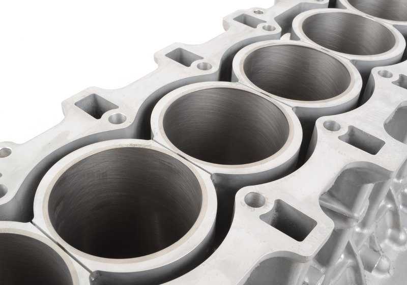 Bloque motor con pistones OEM 11112161561 para BMW E82, E88, E90, E91, E92, E93, F07, F10, F11, F12, F13, E84, F25, E70, E71. Original BMW.
