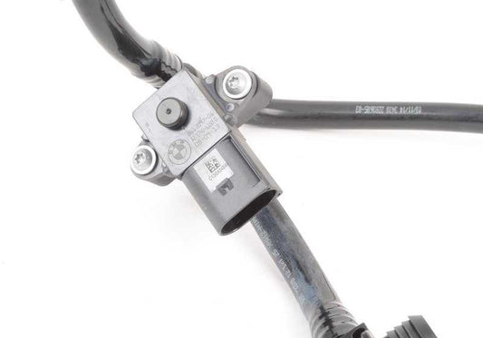 Unterdruckrohr mit Drucksensor OEM 34302283605 für BMW M3 E90, E92, E93... und mehr. Original BMW.