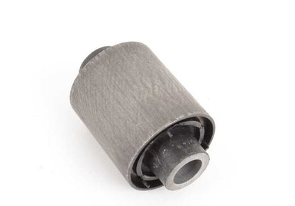 Soporte de goma silentblock OEM 31121130444 para BMW E32, E34. Original BMW.