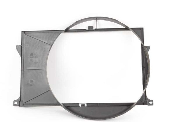 Carcasa del ventilador OEM 17111709392 para BMW E32. Compatible con todos los modelos aplicables de la serie E32. Original BMW.