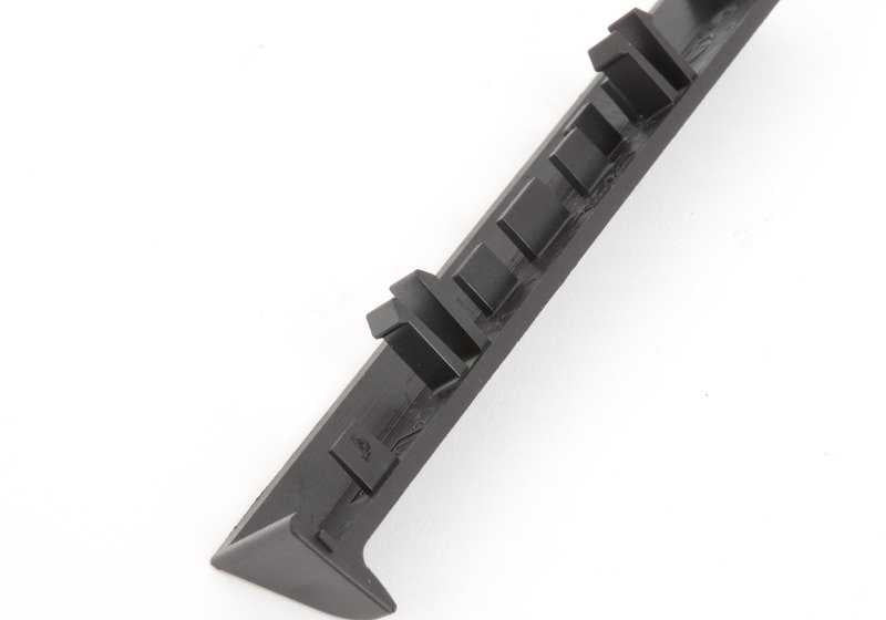 Embellecedor derecho OEM 65811384780 para BMW E34. Original BMW.
