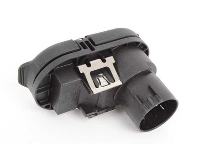 Kit de cableado para bola de remolque OEM 82712349500 para BMW F15, F85, F16, F86. Compatible con X5 y X6 en versiones sDrive, xDrive y M. Original BMW.