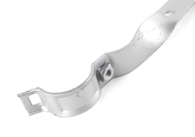 Soporte de escape OEM 18311728235 para BMW E36, E39, Z3. Compatible con modelos 320i con motor M50 y M52. Ideal para fijación del sistema de escape. Pieza original BMW.