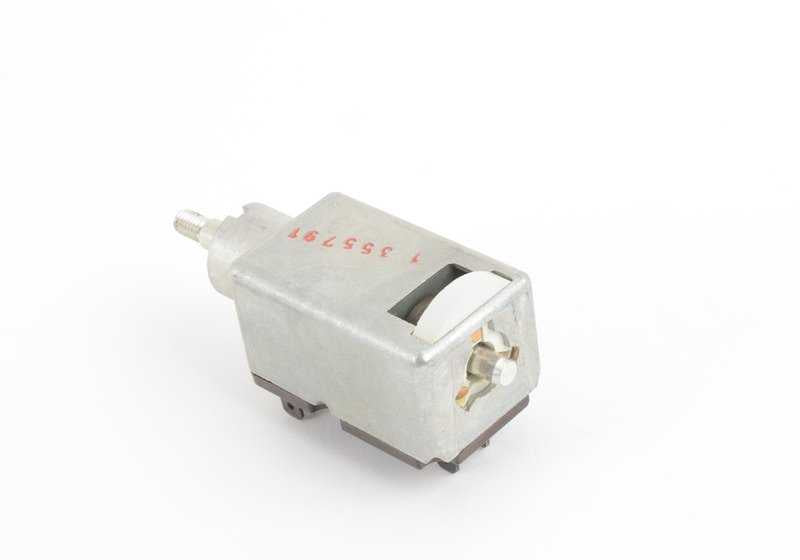 Interruptor de luces OEM 61311355791 para BMW E21, E12, E24. Original BMW.
