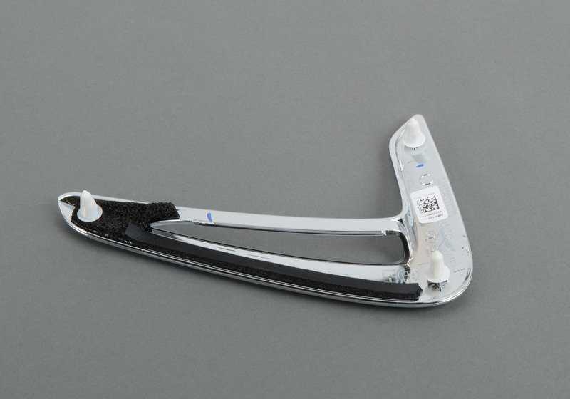 Conducto de aire lateral izquierdo OEM 51747294825 para BMW F32, F33, F36. Original BMW.