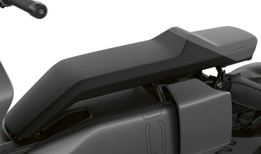 Asiento confort trasero negro/gris OEM 52538552187 para motos BMW CE 04 (K07). Original BMW Motorrad.