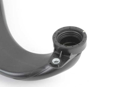 Conducto de aire OEM 13717600028 para BMW E60, E61. Pieza original BMW.
