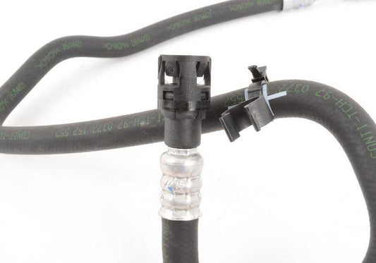 Tubería de retorno del radiador OEM 32412283898 para BMW E90, E90N, E92, E92N, E93, E93N. Original BMW.