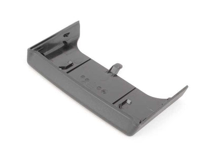 Tampa deslizante para BMW Série 3 F30, F31, F34, F35, F80, Série 4 F32, F33, F36, F82, F83 (OEM 51169253558). BMW originais.