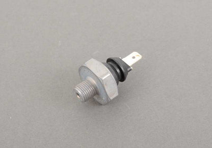 Interruptor de presión de aceite OEM 61311350385 para BMW R50. Original BMW.