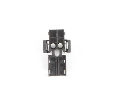 Schwarzstecker für BMW 5 E39 -Serie (OEM 61131378110). Original BMW.