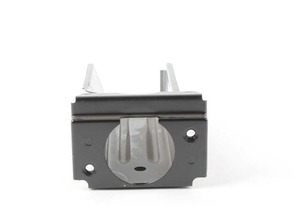OEM 41121818135 Supporto posteriore del paraurti per BMW E28. BMW originale.