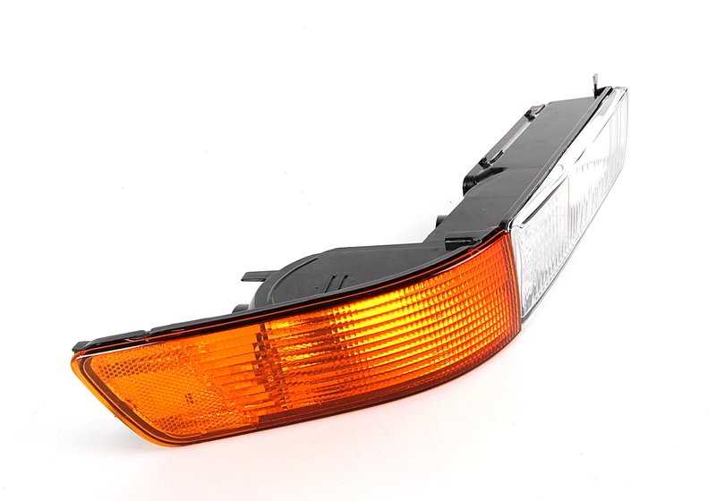 Tira de luz trasera izquierda OEM 63111383945 para BMW E31. Original BMW.