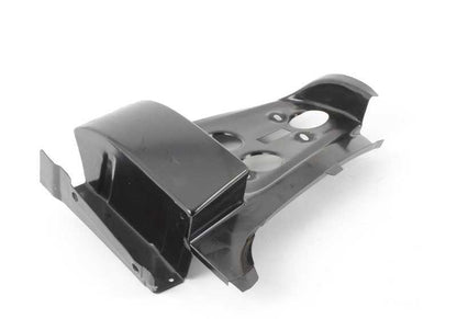 Soporte trasero de piloto izquierdo OEM 41348149967 para BMW E34 518g, 518i, 520i, 525i. Original BMW.