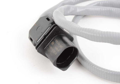 Sonda Lambda OEM 11787523435 para BMW E46, E60, E83. Sensor de oxígeno original BMW. Compatible con motores gasolina y diésel. Detecta y regula mezcla aire-combustible para un mejor rendimiento. Original BMW.
