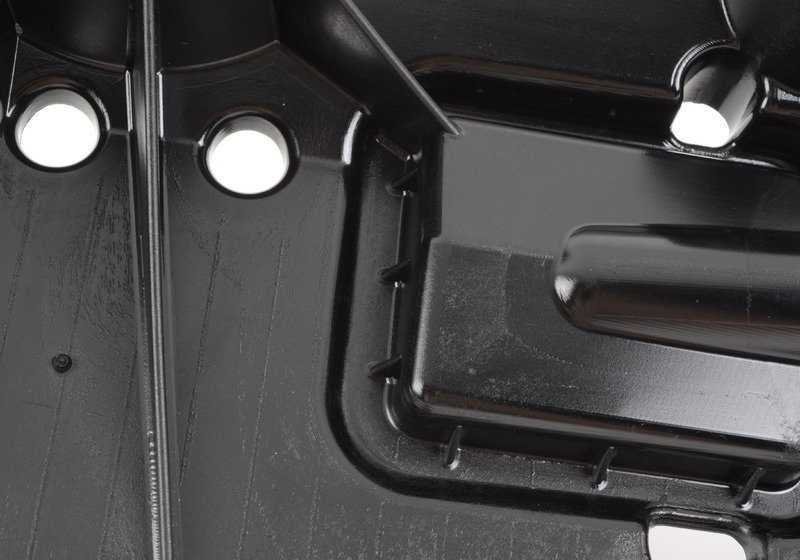 Tubo de admisión con junta OEM 11137793072 para BMW E90, E91, E92, E93 (325d, 330d). Compatible con modelos con motor diésel M57. Recambio original BMW.
