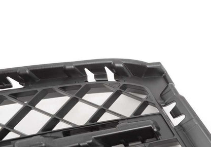 Right grille for BMW E84 (OEM 51117303758). Original BMW