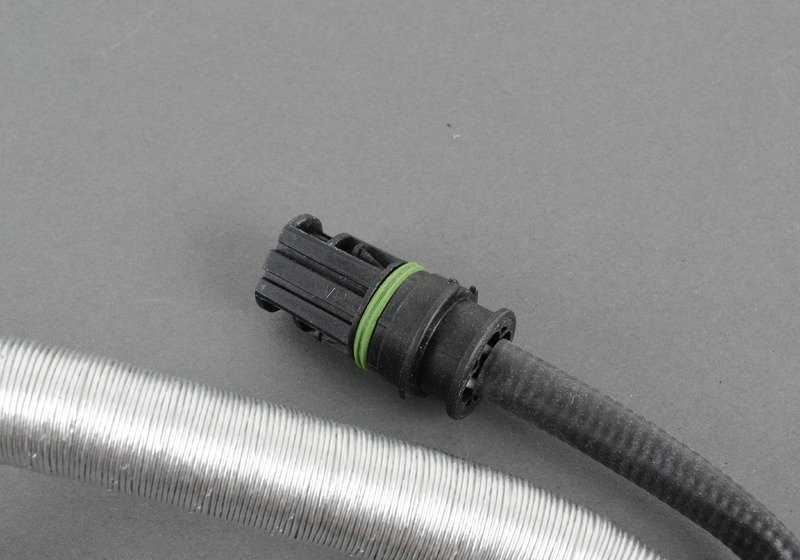 Sonda lambda (sensor de oxígeno) OEM 11787577666 para BMW F01, F02, E71. Longitud 600mm. Compatible con sistemas de escape. Original BMW.
