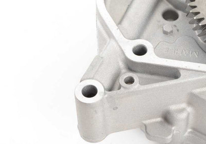 Bomba de aceite OEM 11417610378 para BMW F20, F21, F22, F23, F30, F31, F34, F35, F32, F33, F36, F07, F10, F11, F18, E84, F25, F26, F15, F16, E89. Original BMW.
