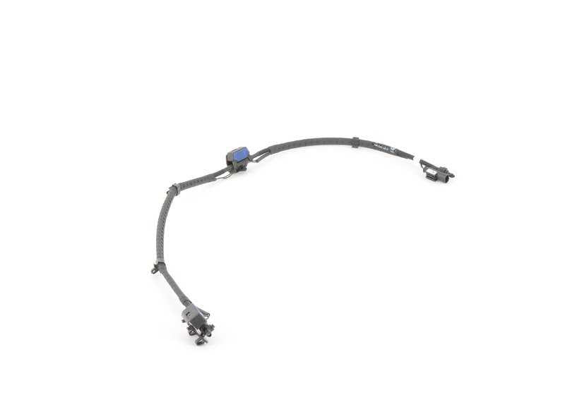 Cadena de toberas limpiaparabrisas OEM 61667367464 para BMW F32, F32N, F33, F33N, F36, F36N, F82, F82N, F83, F83N. Original BMW.
