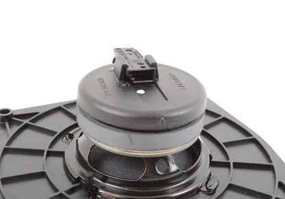 Altoparlante multimediale per BMW F07, F10, F11, F06, F12, F13, F01N, F02N (OEM 65108400234). BMW originale