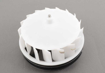 Ventilador calefacción OEM 64111357890 para BMW E9 {2.5 CS, 800 CS, 3.0 CSL, 3.0 CSi}. Compatible con modelos fabricados entre 1968 y 1975. Pieza original BMW.