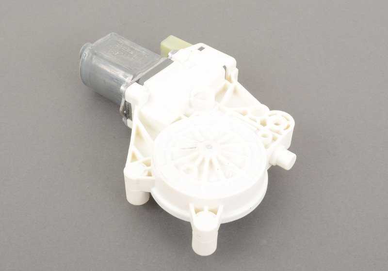 Motor elevalunas trasero derecho OEM 67627198174 para BMW E93 y E93N. Original BMW.