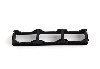 Marco embellecedor curvado 3 elementos OEM 61311387999 para BMW E36 316i (modelos con motor M40 y M43, manual y automático, años 1990-1999). Original BMW.