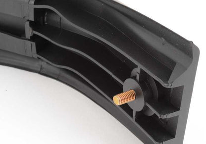 Moldura lateral derecha parachoques delantero OEM 51111967374 para BMW E24. Original BMW.