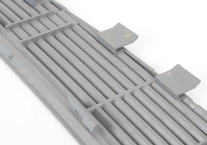 Rejilla de ventilación izquierda para bandeja portaobjetos OEM 51468204353 para BMW E39. Original BMW.