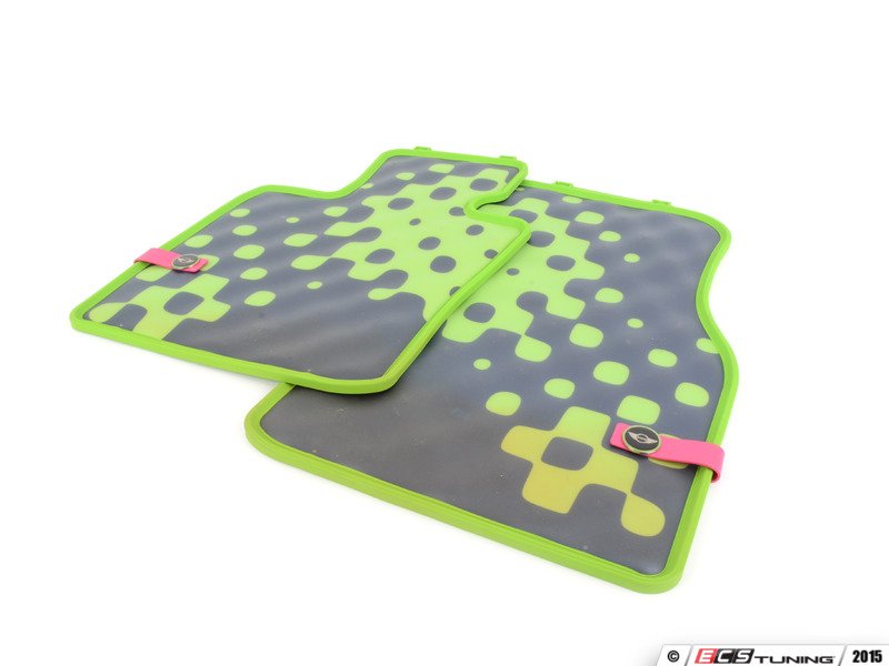 Juego de alfombrillas delanteras todo tiempo color Vivid Green OEM 51472354158 para MINI F55, F56, F57, F65, F66, F67… y más. Original MINI.