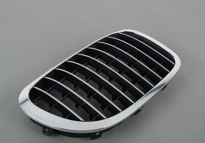 Rejilla decorativa delantera derecha OEM 51137203198 para BMW F01, F02, F04. Original BMW.