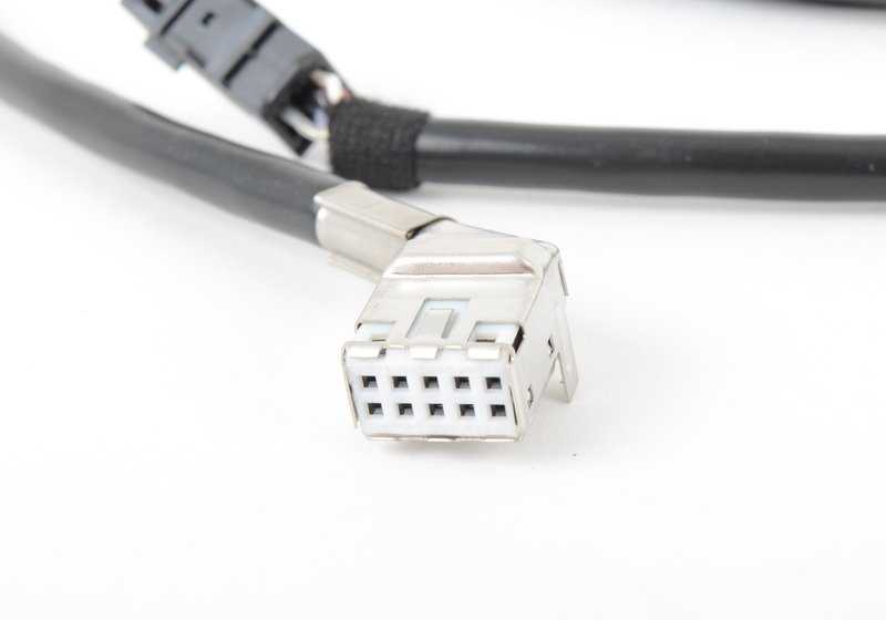 Cable de conexión para cambiador de CDs OEM 61126900951 para BMW E46. Original BMW.
