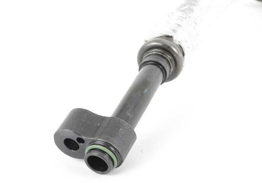 Tubo de succión del evaporador al compresor A/C OEM 64538391728 para BMW E36 318is (M42/M44) y 318ti (M42). Compatible con versiones manuales y automáticas. Original BMW.