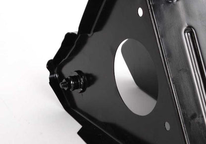 Suporte lateral direito reforça OEM 41118203522 para BMW 5 E39 Series. Peça original da BMW.