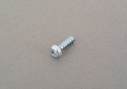Tornillo OEM 64118391265 para BMW E36, E46, E34, F07, F10, F11, F06, F12, F13, E32, E65, E66, F01, F02, F04, G12, E31, E83, E70, F15, F85, E71, E72, F16, F86, Z3. Original BMW.