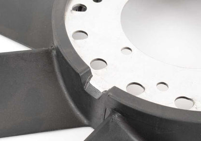 Ventilador de 9 pás para BMW Série 3 E21, E30 Série 5 E12, E28 Série 6 E24 Série 7 E23 (OEM 11521273086). BMW originais.