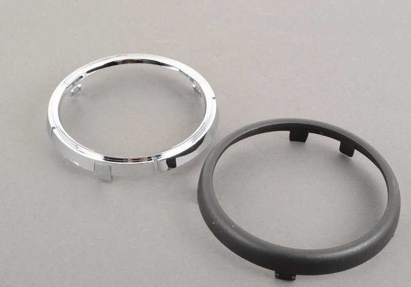 Paramento abrepuerta Clubdoor cromado OEM 51422756023 para MINI Clubman R55, R55 LCI. Original MINI.