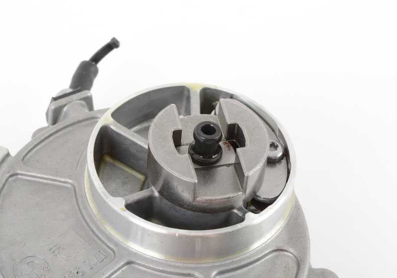 Pompe à vide OEM 11667640279 pour BMW F20, F21, F22, F30, F31, F35, F07, F10, F11, F18, E84, F25, F26, E89. BMW d'origine.
