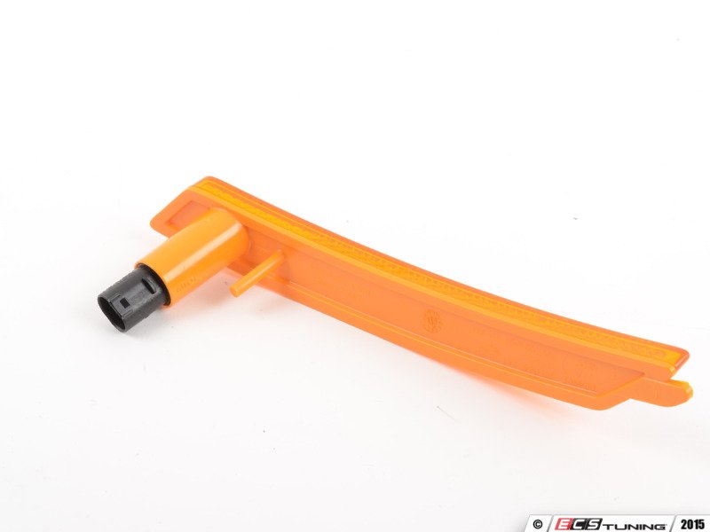 Luz de posición lateral trasera derecha OEM 63137212938 para MINI R56, R56 LCI, R57, R57 LCI Cooper, Cooper D… y más. Original MINI.