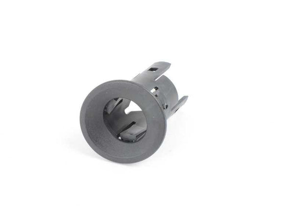 Soporte sensor PDC trasero exterior derecho OEM 51113402840 para BMW E83. Original BMW.