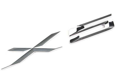 OEM -Klebstoff -Emblem 51148402675 für BMW x5 {e53} (alle kompatiblen Modelle). Original BMW.