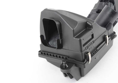 Silenciador de admisión de aire OEM 13718602387 para BMW F20, F20N, F21, F21N, F22, F23, F30, F30N, F31, F31N, F34, F32, F33, F36. Original BMW.