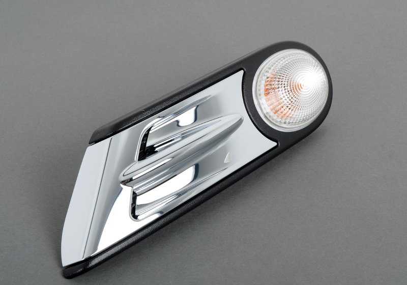 Intermitente lateral izquierdo OEM 63137188613 para MINI R55, R56, R57. Compatible con versiones Cooper y Cooper D. Original MINI.