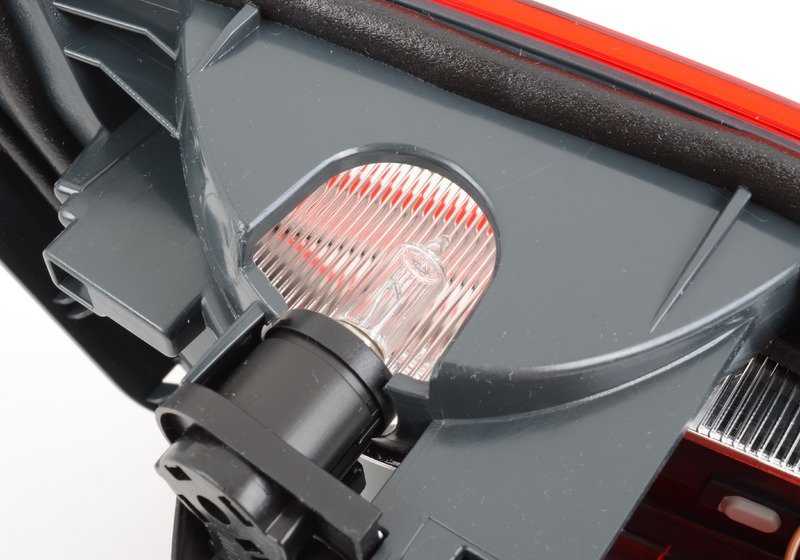 Right taillight trunk OEM 63217306164 for BMW 5 Series (F10, F18). Original BMW.